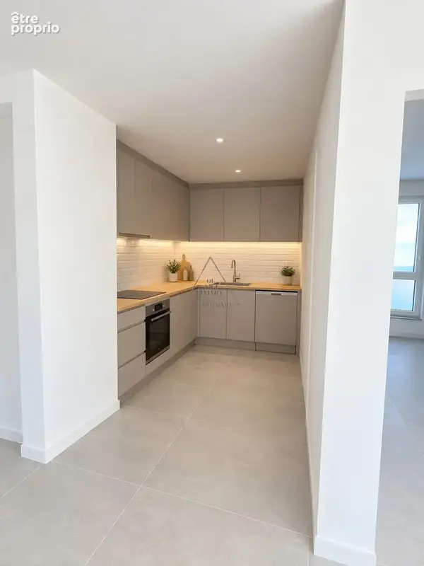 Appartement 3 pièces 69 m² à vendre à Strasbourg (67100) - photo 2