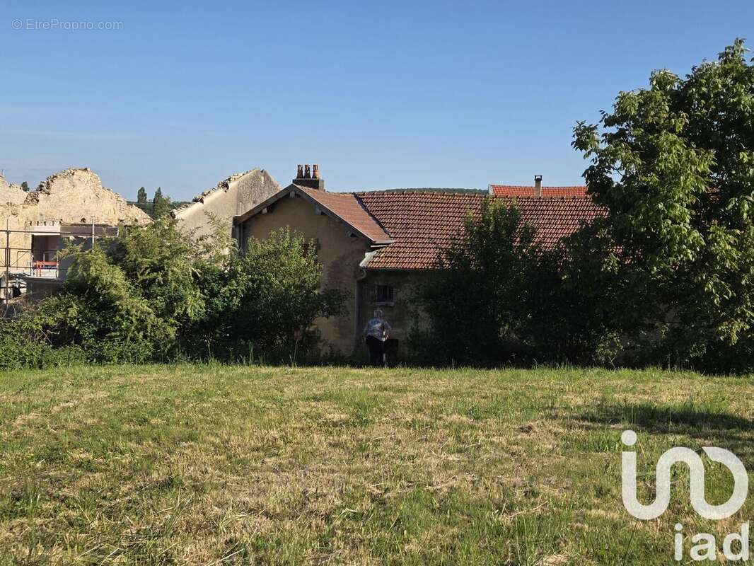 Maison 45 m² à Chaumont-Devant-Damvillers  - photo 2