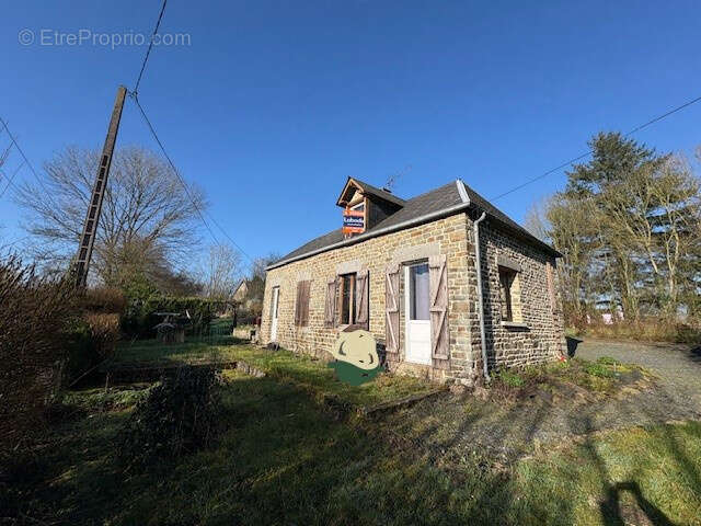 Maison à CHENEDOLLE