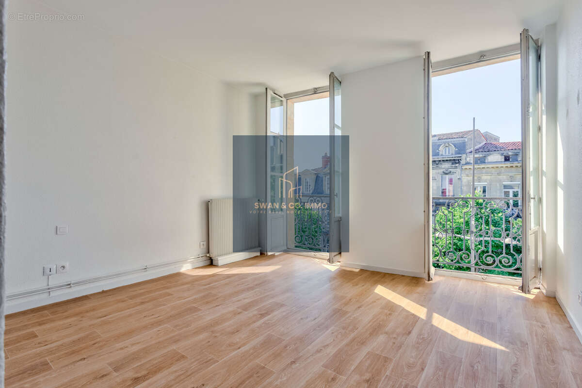 Appartement à BORDEAUX