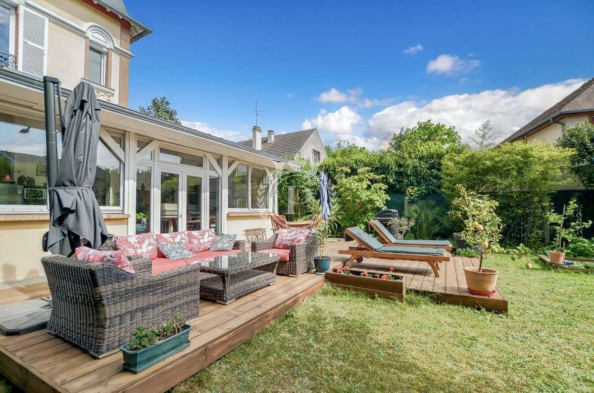 Maison à ENGHIEN-LES-BAINS