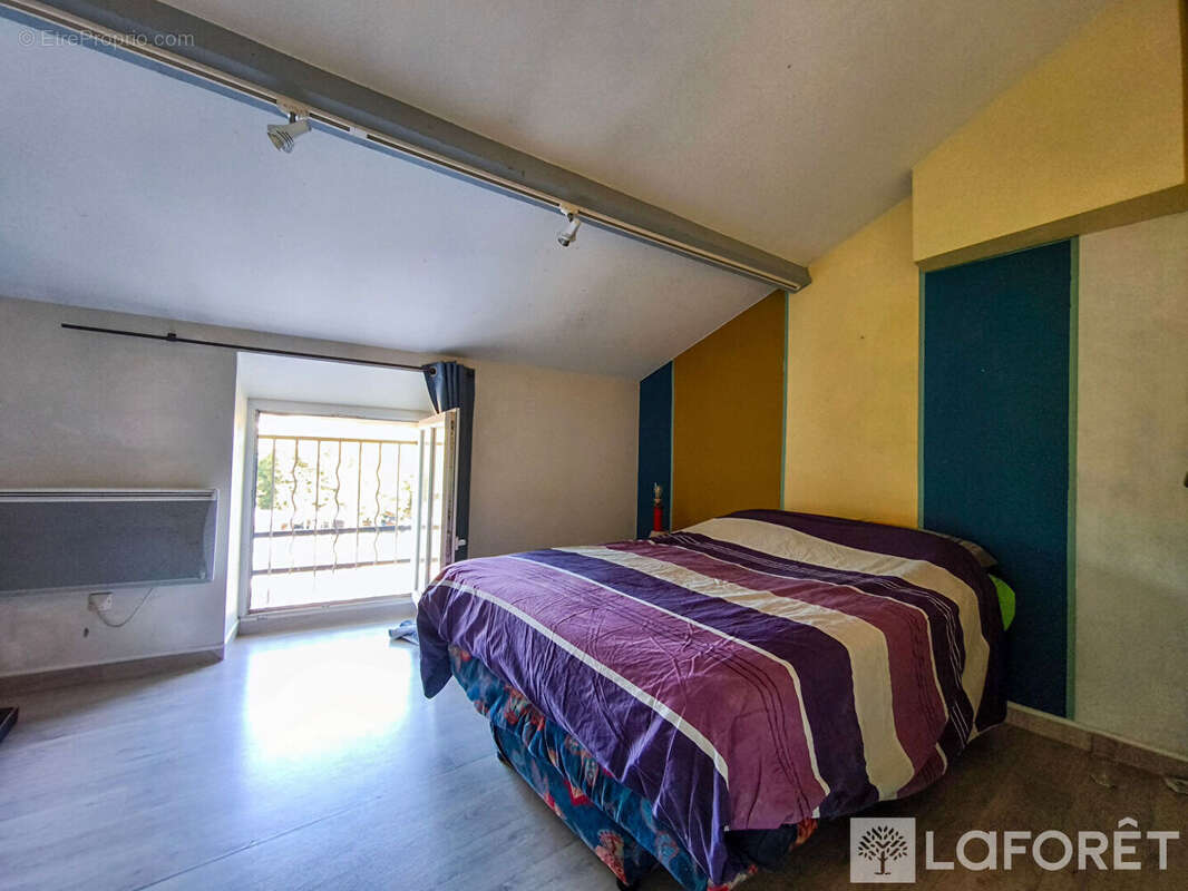 Appartement à AIGUILHE