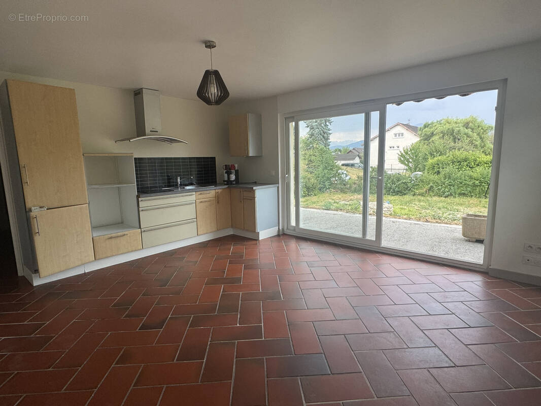 Appartement à VOGLANS