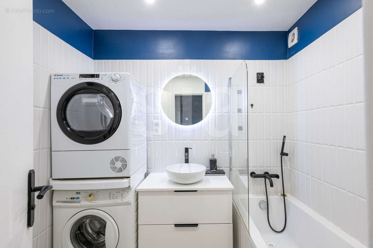 Appartement à PARIS-20E