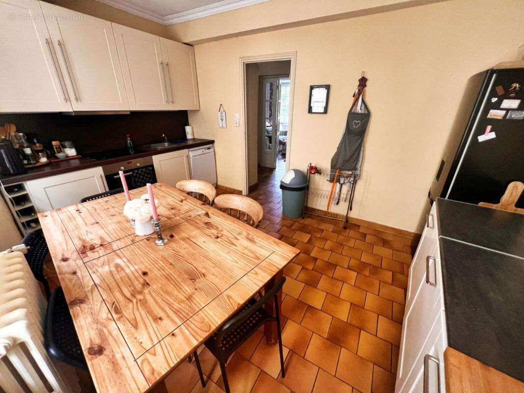 Maison à AZILLE