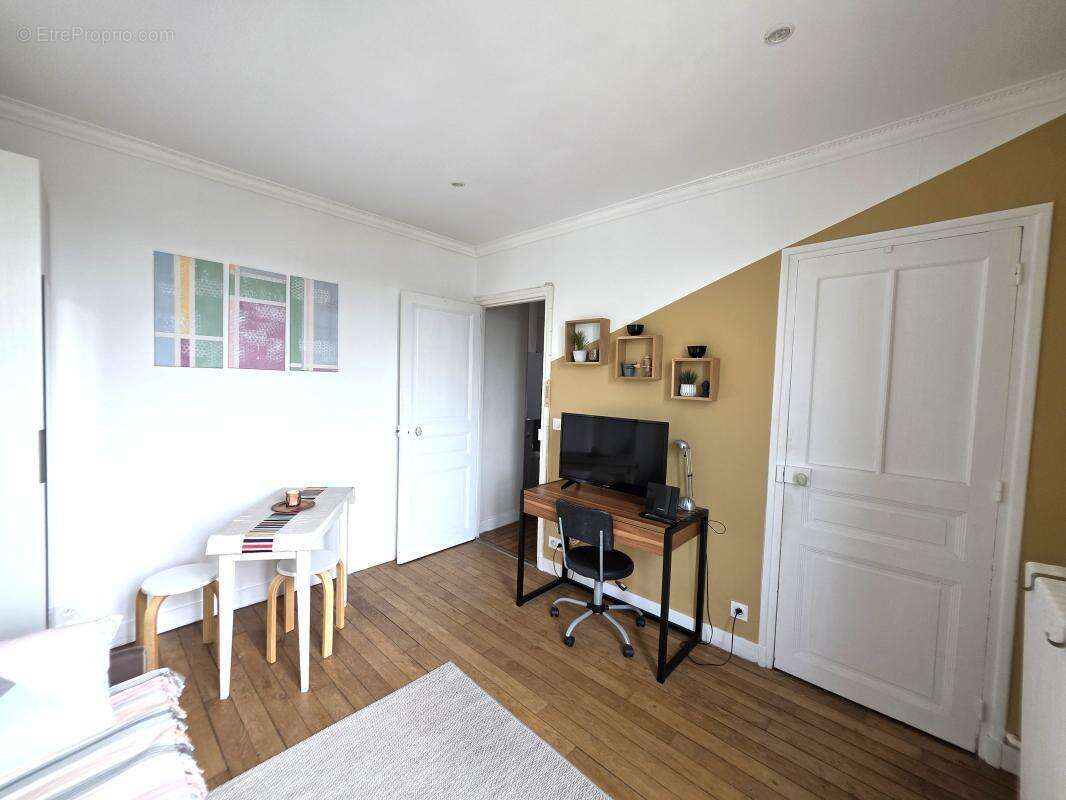 Appartement à ISSY-LES-MOULINEAUX