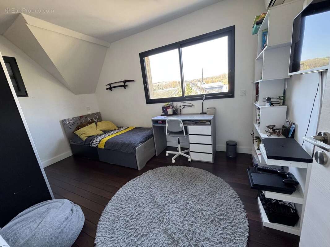 Appartement à CHATENAY-MALABRY