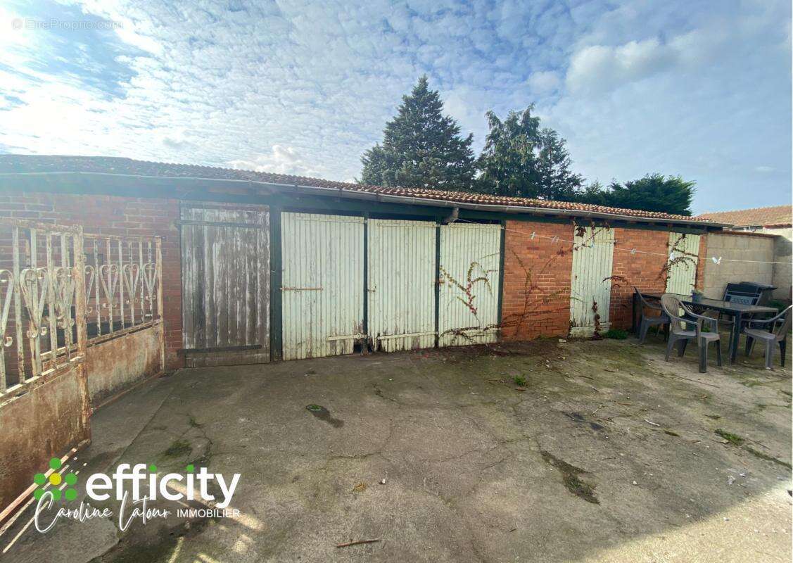 Appartement à SAIL-SOUS-COUZAN