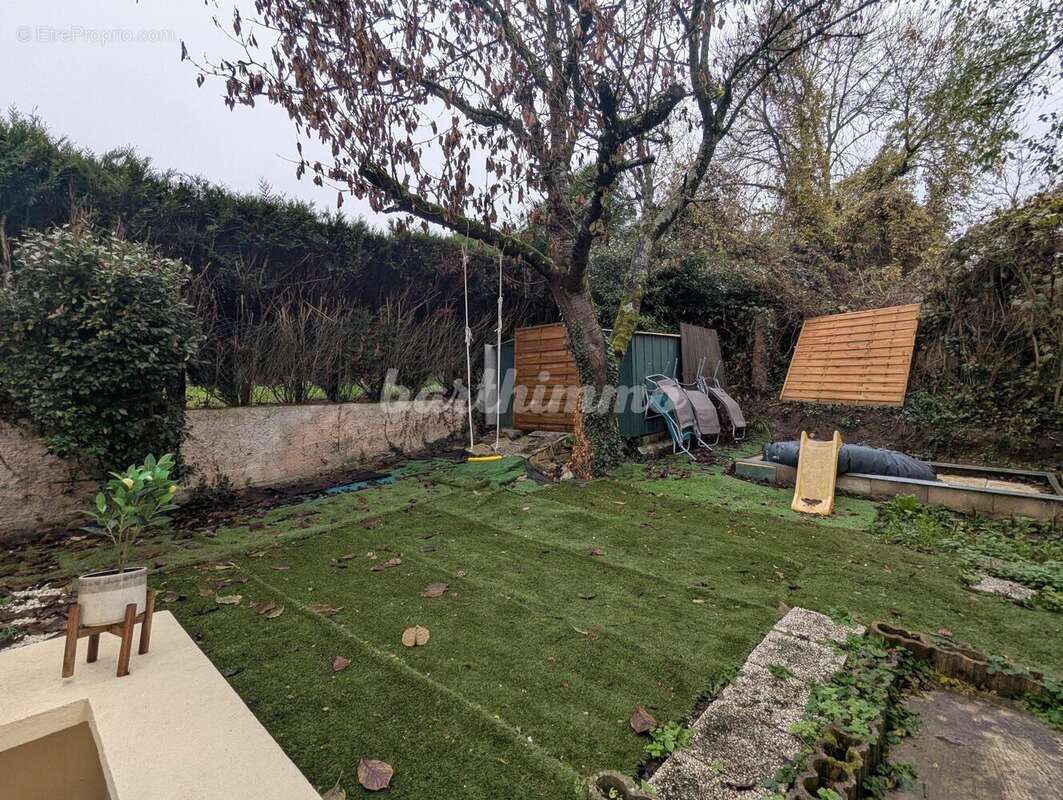 Jardin - Maison à VILLIERS-LE-BEL