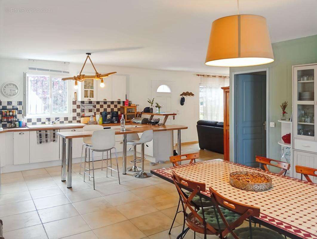 Maison à MOUSSAC