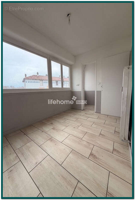 Appartement 40 m² à Nimes  - photo 3