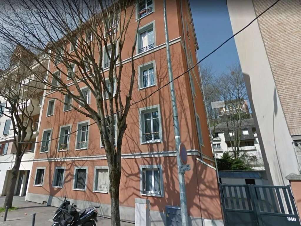 Appartement à CHAVILLE