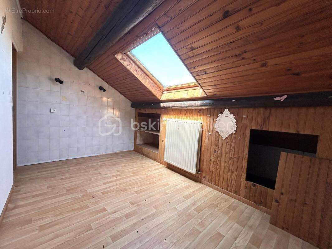 Maison à HUSSIGNY-GODBRANGE