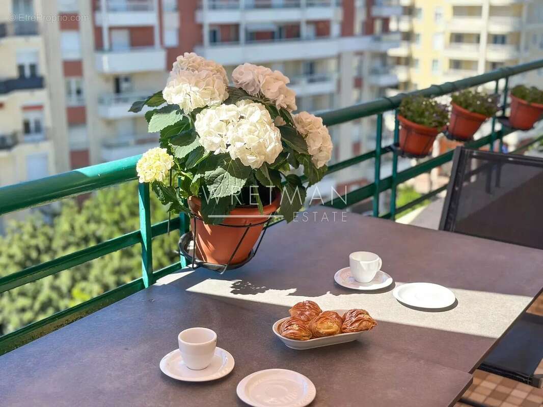 Appartement à NICE