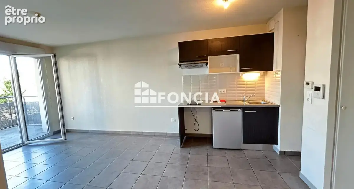 Joli t2 avec terrasse / parking et piscine - photo 2
