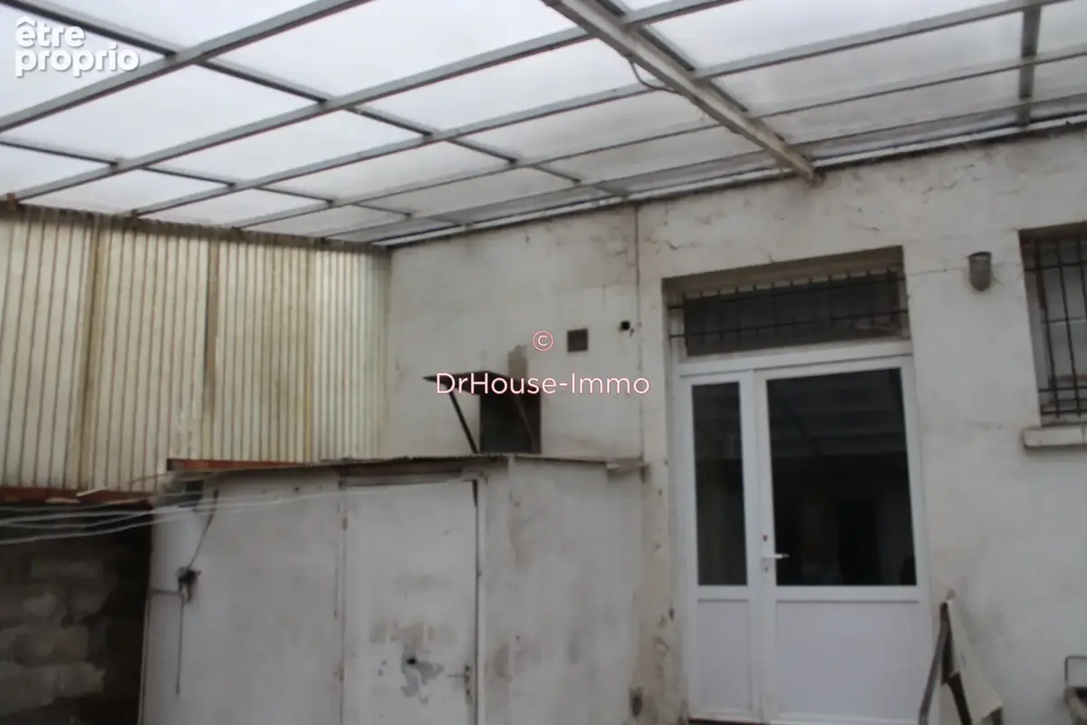 Commerce 210 m² à vendre à Roumazieres-Loubert (16270) - photo 36