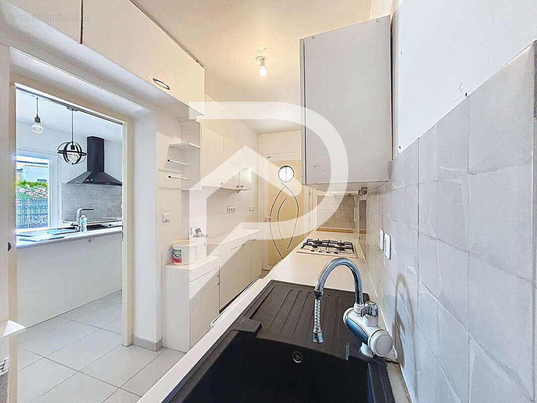 Villa contemporaine 3 faces - piscine - 3 suites parentales - garage - agde - photo 11