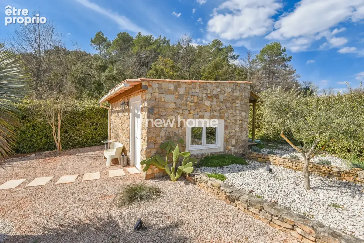 Villa de plain-pied pleine de charme au cœur de la Provence - photo 6
