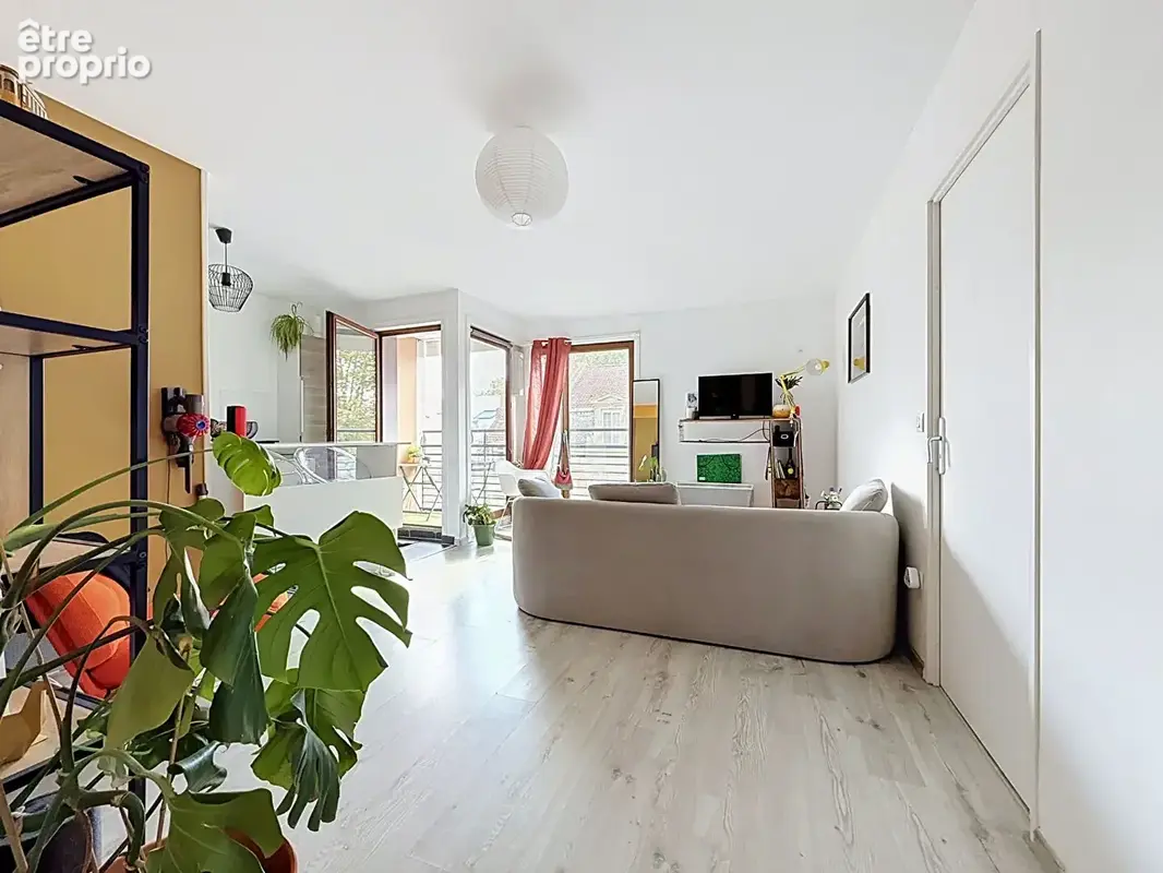 Appartement Lille  T2 -43.5 m2 avec balcon - photo 8