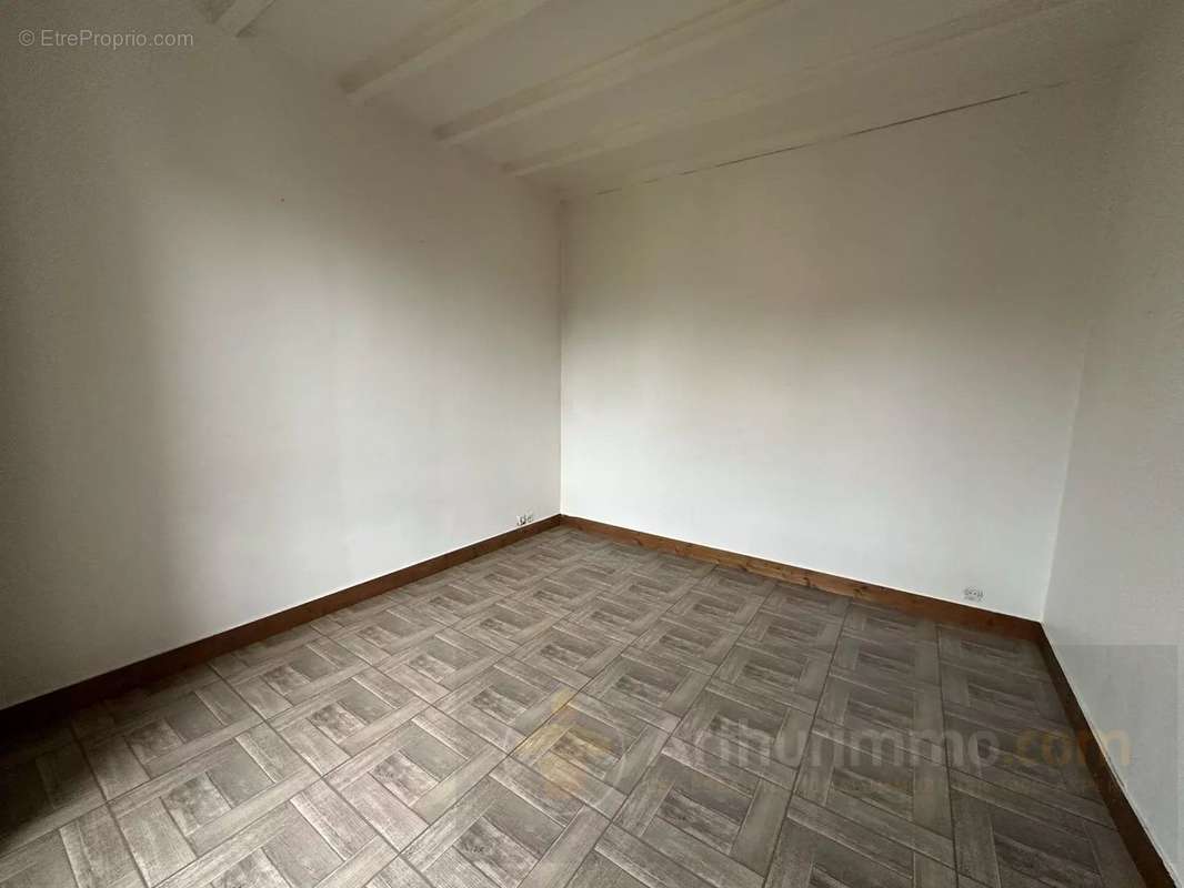 Maison à TREMBLAY-EN-FRANCE