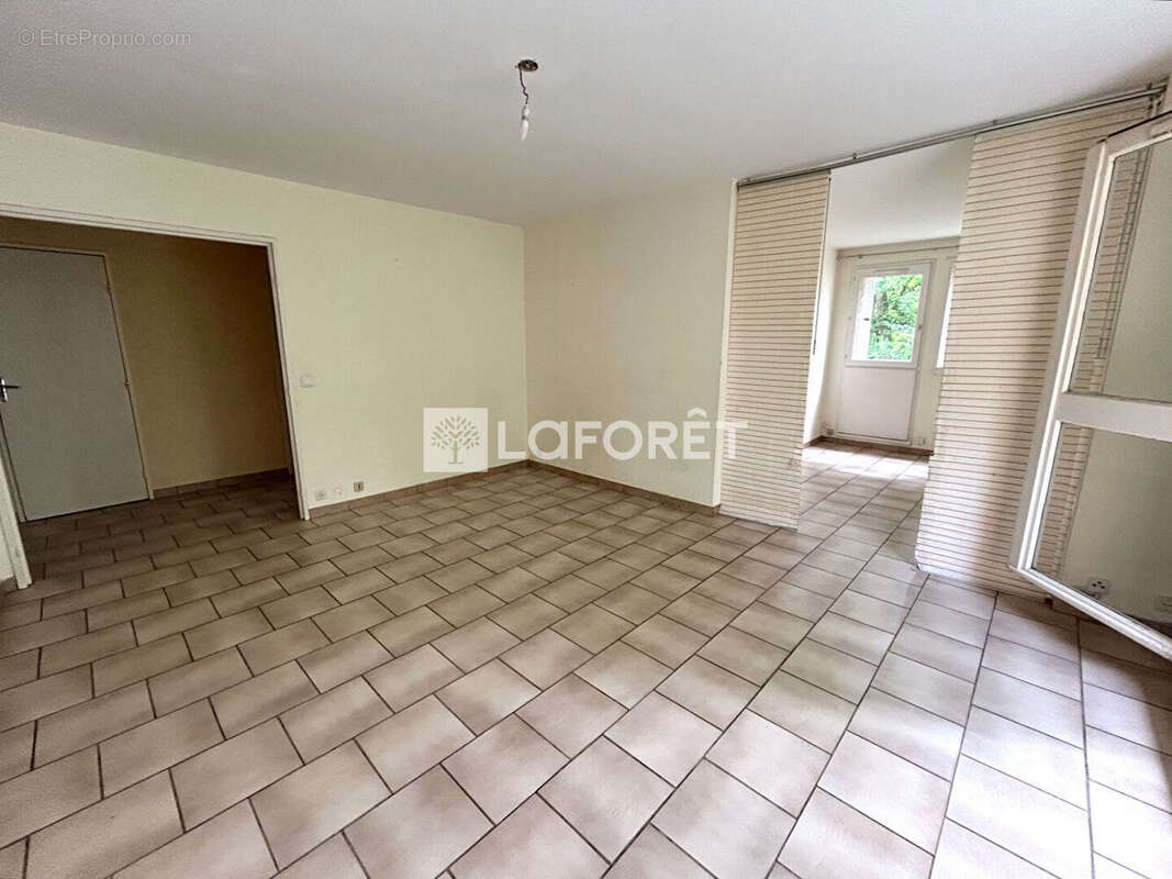 Appartement Verneuil Sur Seine 4 pièce(s) 84 m2 - photo 3