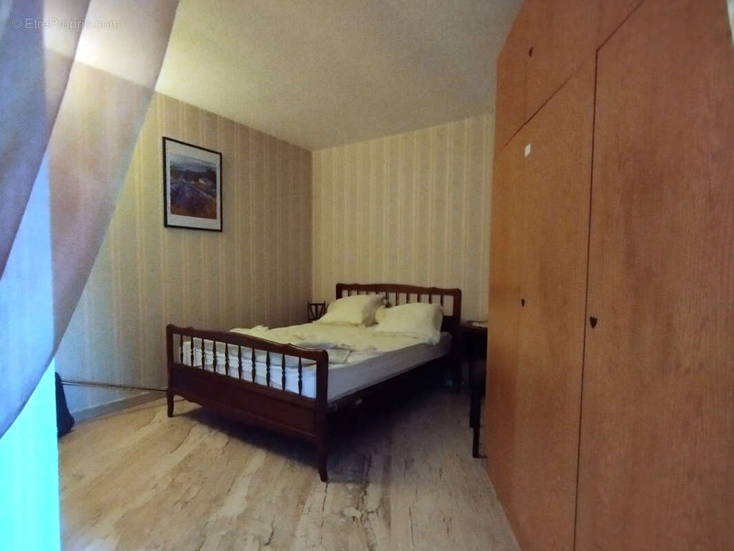 Appartement à MANDELIEU-LA-NAPOULE