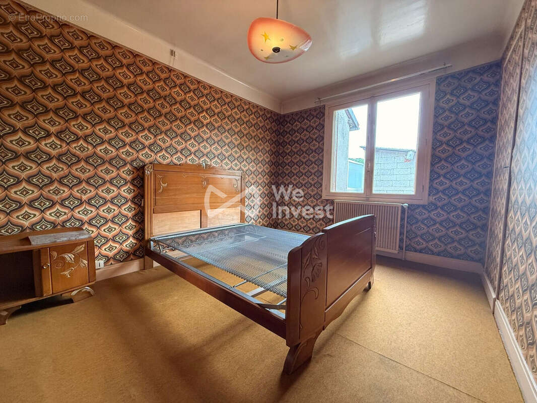 Maison 93 m² à Moulins-Saint-Hubert  - photo 8