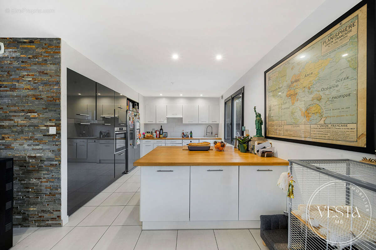 Maison à FONTAINE-LES-DIJON