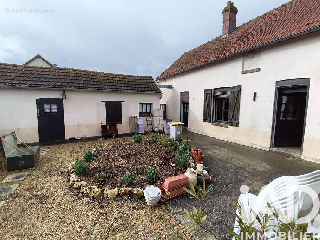 Photo 2 - Maison à SAINT-AUBIN-DES-BOIS