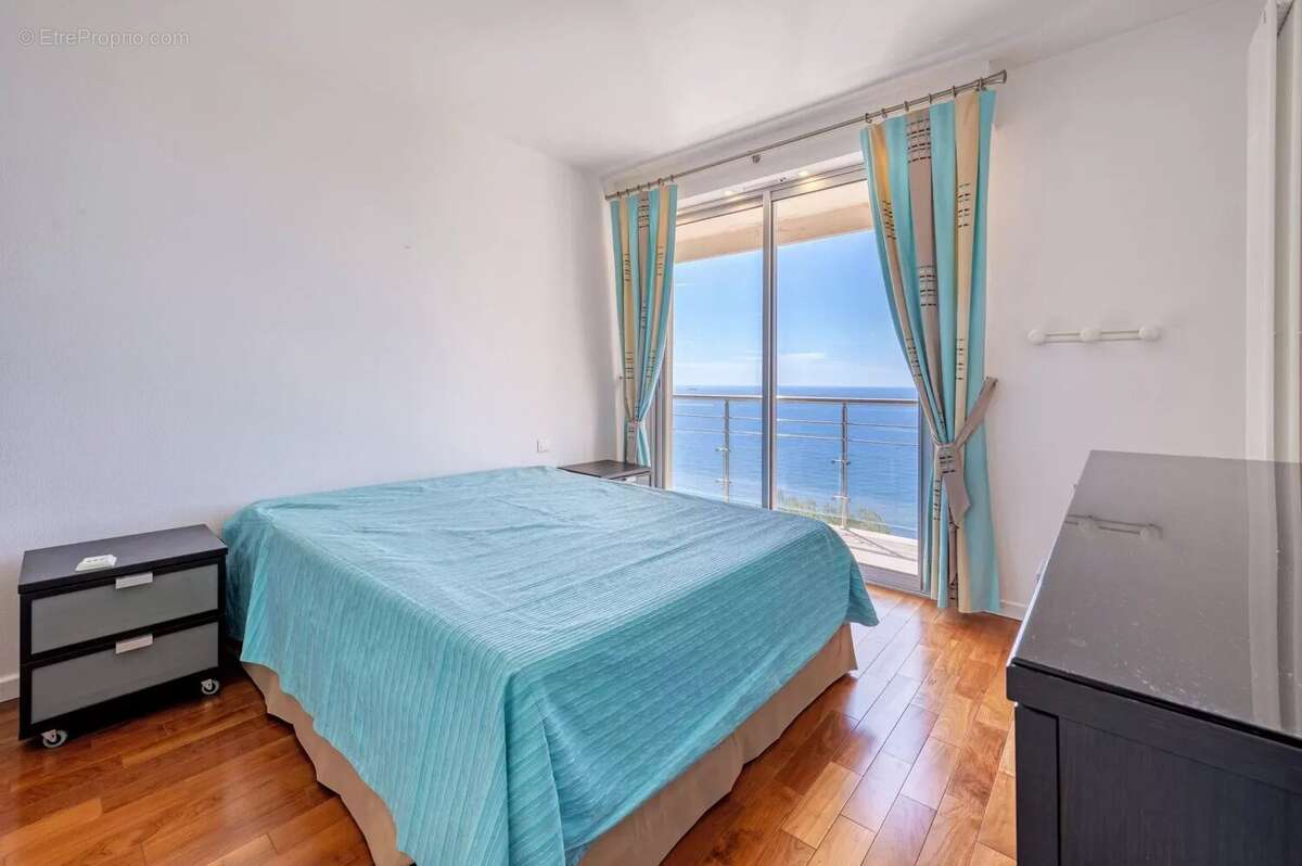 Eze bord de Mer, Maison mitoyenne, 143 m² habitable, vue mer - photo 11