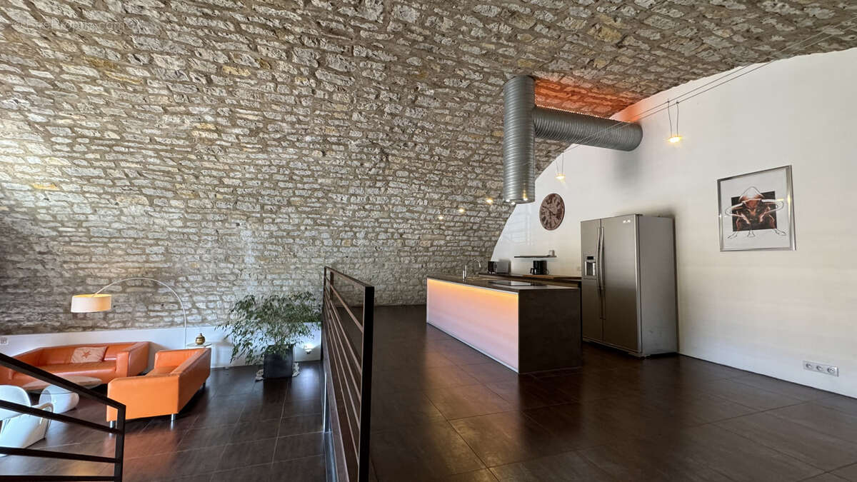 Appartement à AIX-LES-BAINS