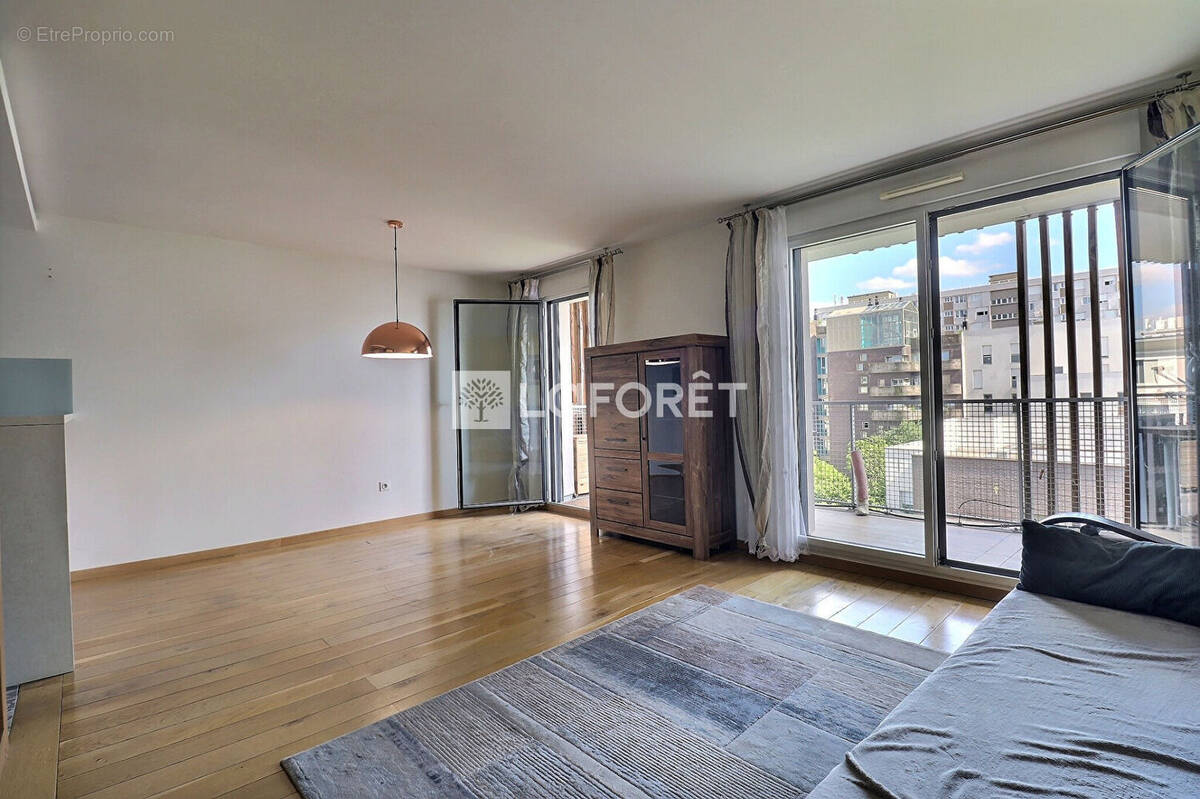 Appartement à VITRY-SUR-SEINE