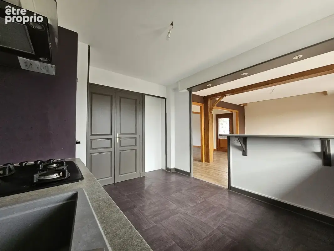 Creuzier le vieux 106 m2 dependance et piscine hors sol - photo 8
