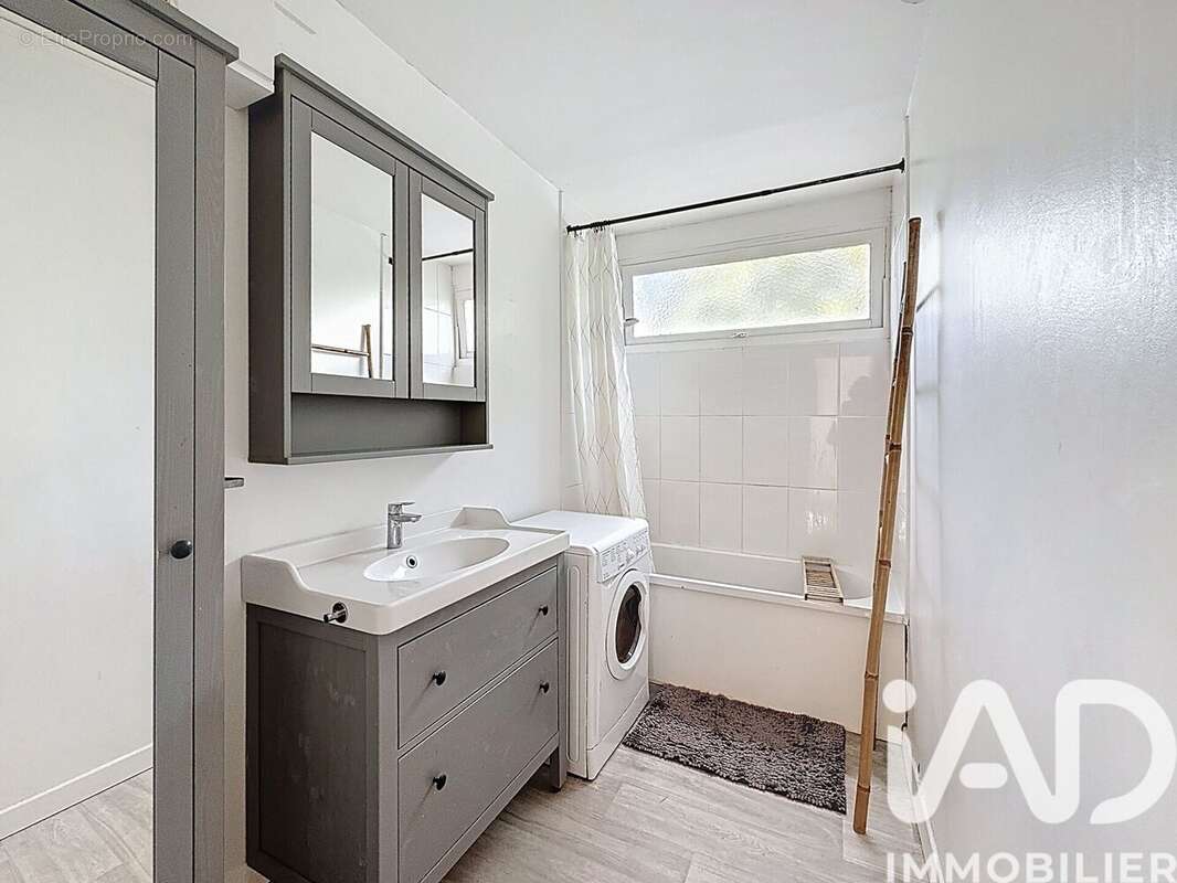 Photo 5 - Appartement à BRIE-COMTE-ROBERT