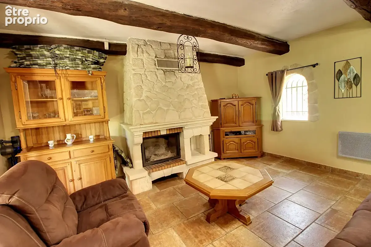 A VENDRE EN ECLUSIVITÉ Maison Sillans La Cascade 5 pièces 138 m2 - photo 5