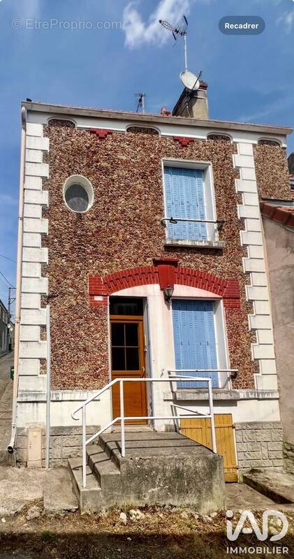 Photo 1 - Maison à JOUY-SUR-MORIN