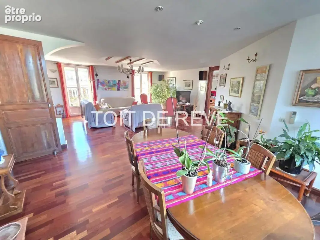 Frontignan centre : Superbe appartement T6, 243m² - photo 2