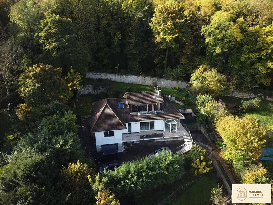 Maison à MARLY-LE-ROI