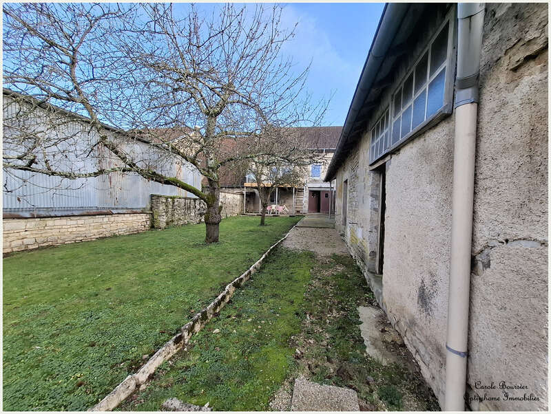 Maison à NEUFCHATEAU