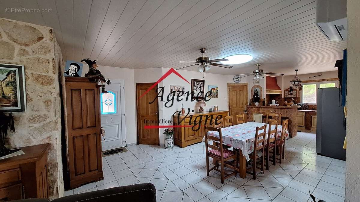 Maison à SAINT-AMBROIX