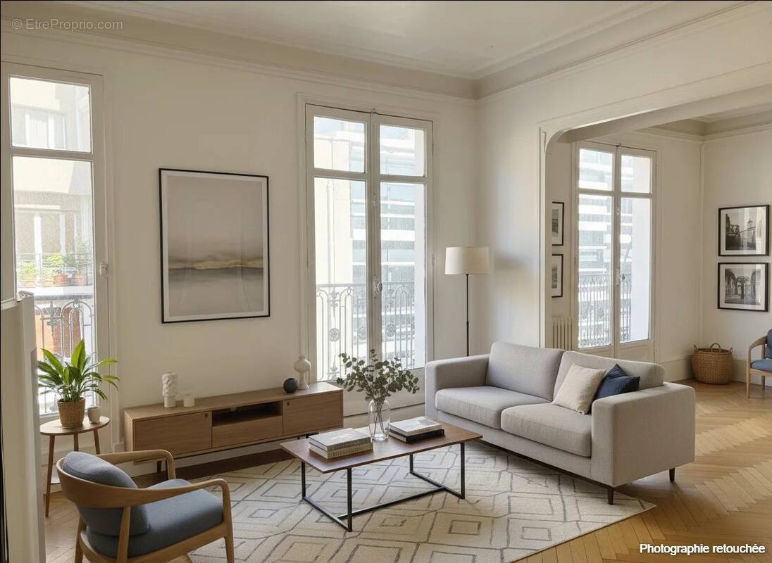 Appartement à PARIS-16E