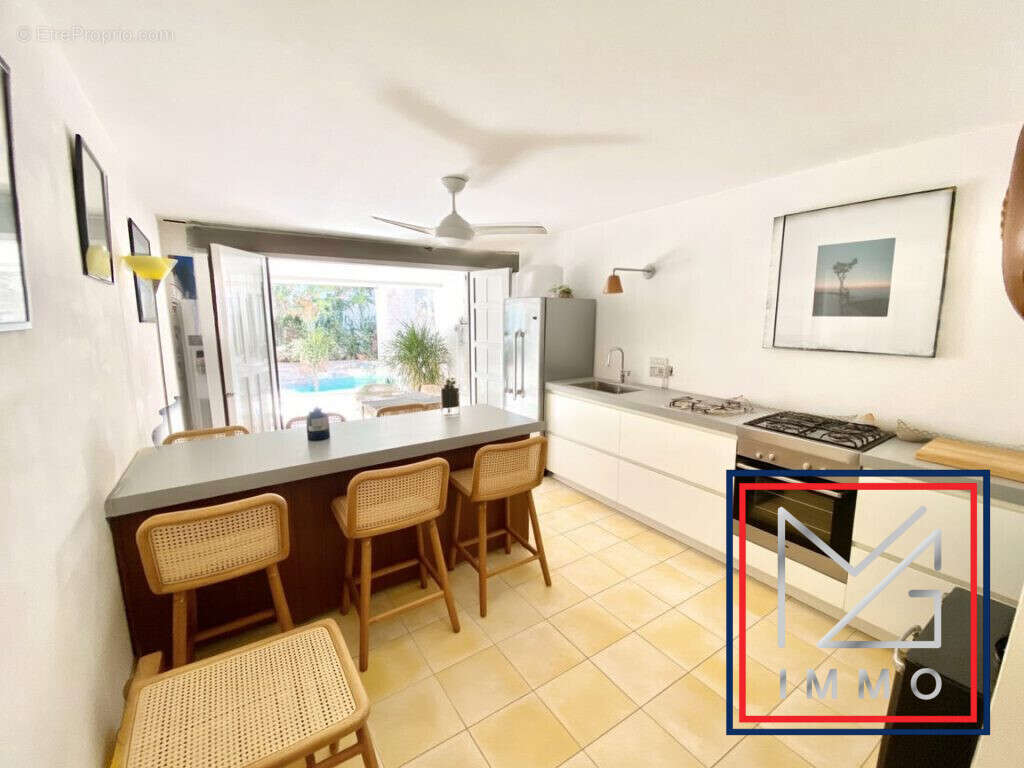 Appartement à SANARY-SUR-MER