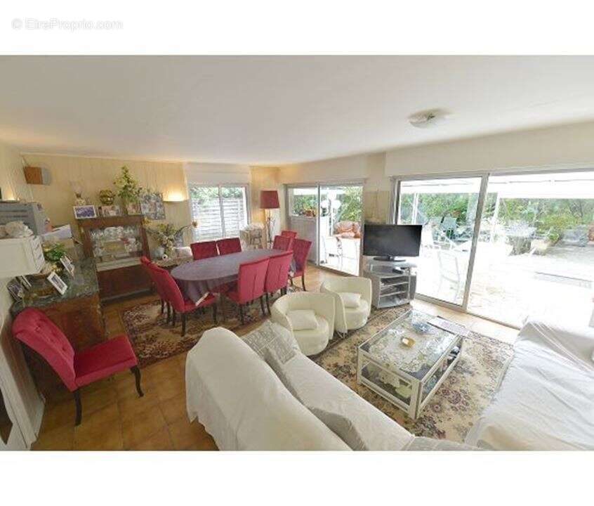 Maison à SAINT-GEORGES-DE-DIDONNE