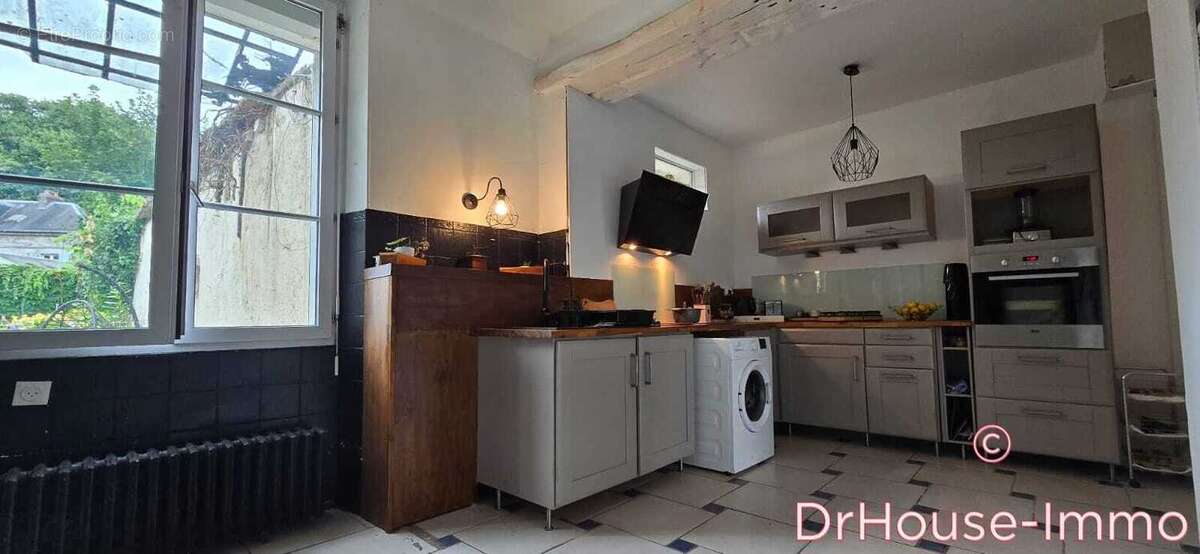 Maison à FAREMOUTIERS