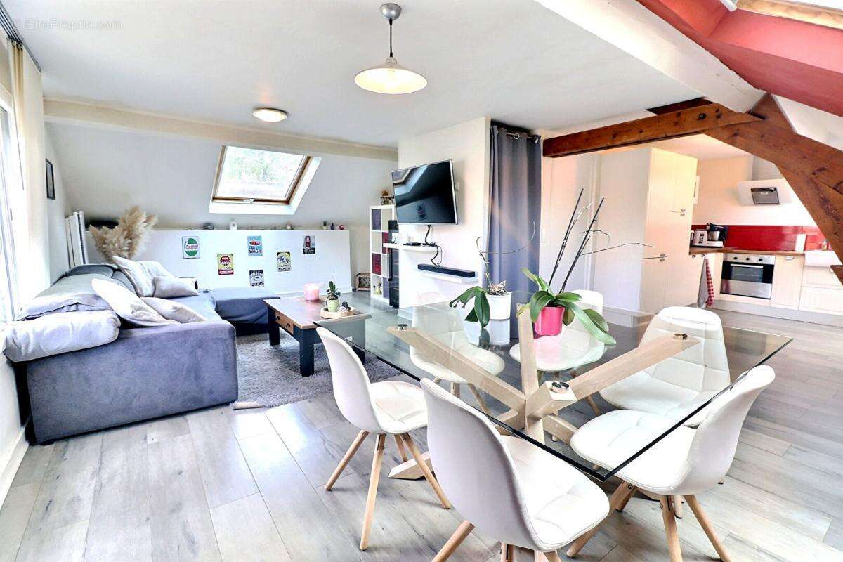 Maison à AUGER-SAINT-VINCENT