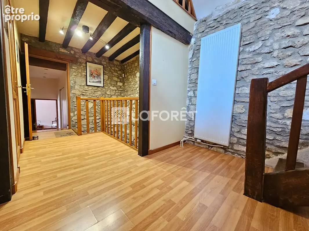 Maison Bury 7 pièce(s) 179m2 - photo 6