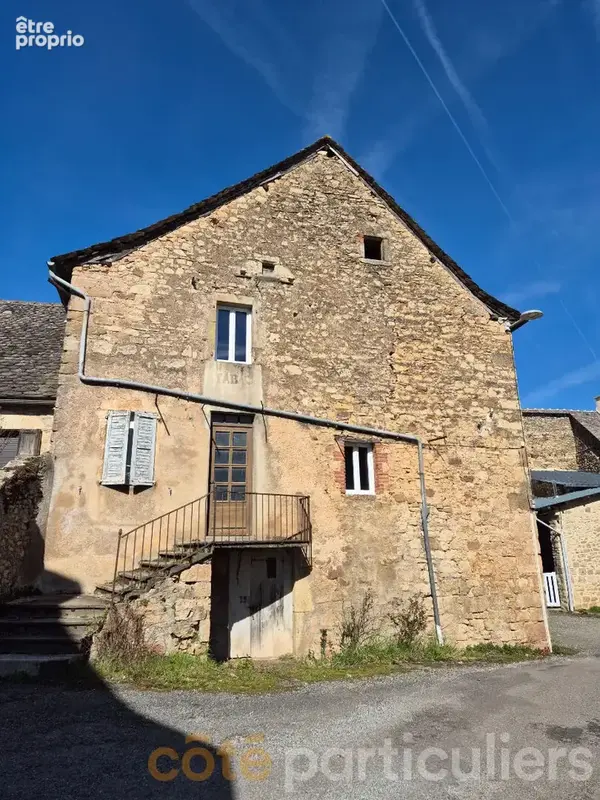 Maison avec dépendances à rénover - photo 4
