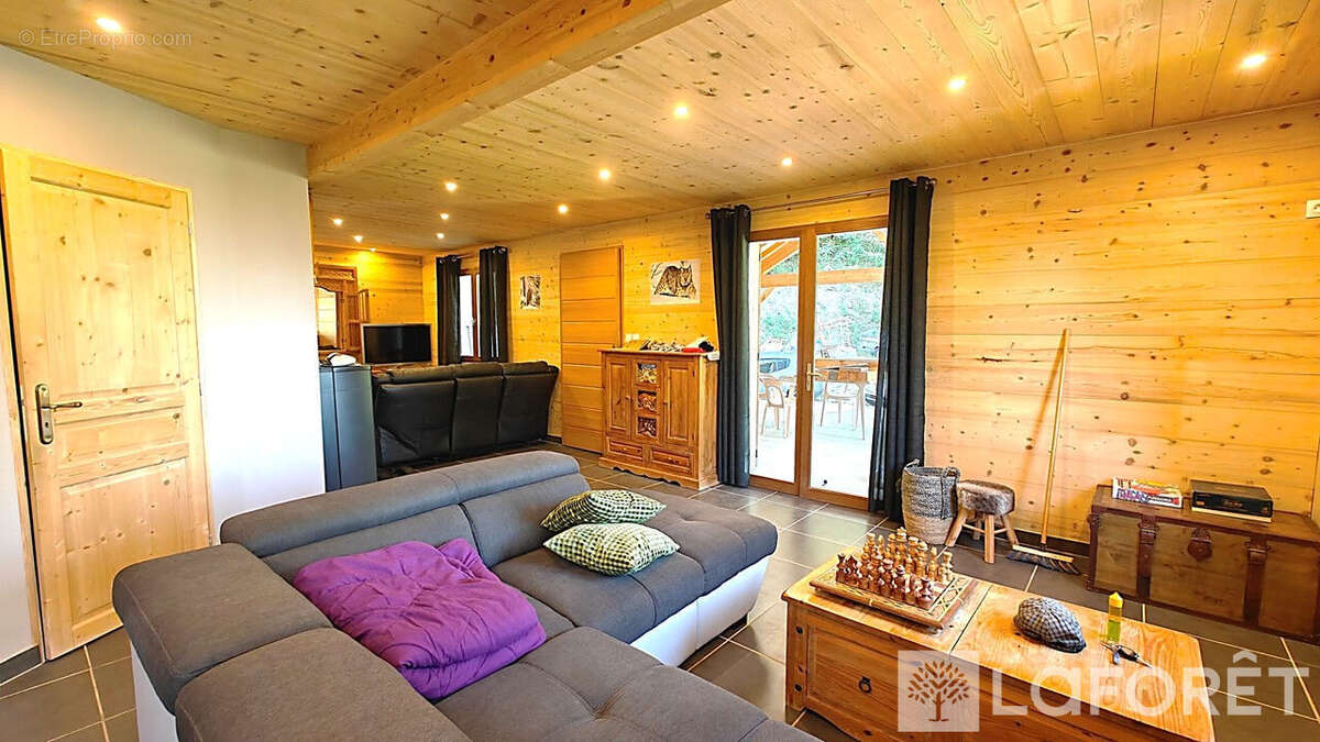 Maison type 6 - parcelle 7 300m² - saint-sauveur - 6 pièces - photo 4