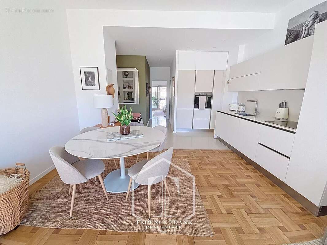 Appartement à NICE