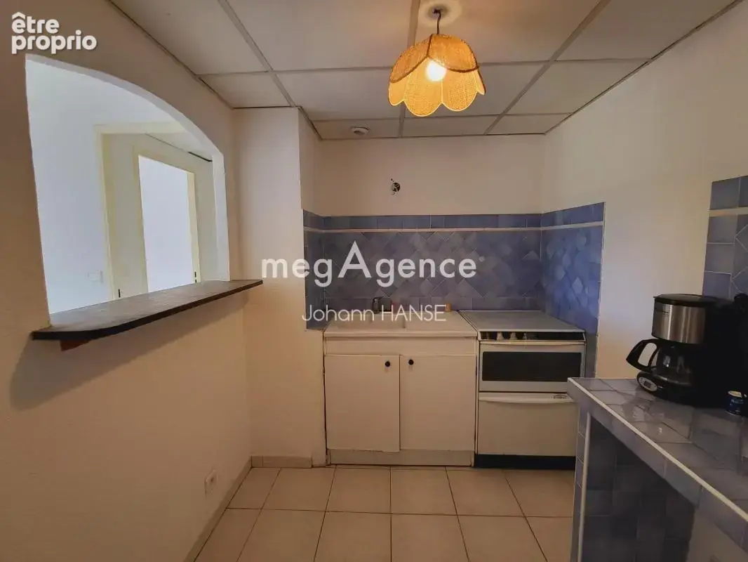 Cavalaire-sur-mer – grand t2 de 43 m² – centre-ville – tout à pied – balcon 9 m² - photo 4